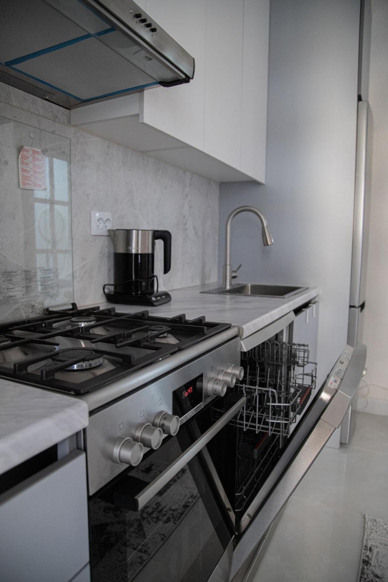 2Br Tashkent City Fountain View Exteriör bild